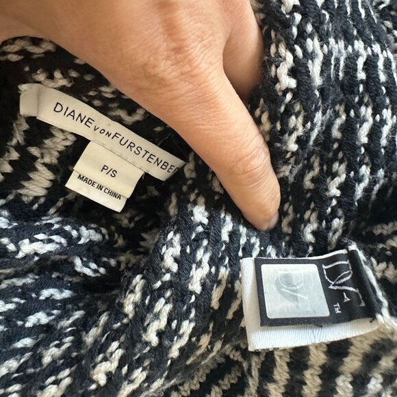 Diane von Furstenberg Ahiga Wool Tweed Turtleneck Sweater Size Small - Picture 11 of 14